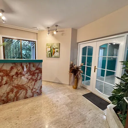 Modern 8 Balcony Kitchenette Bathroom Apartman *