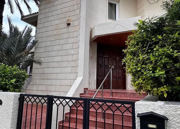 アパート Modern 8 Balcony Kitchenette Bathroom